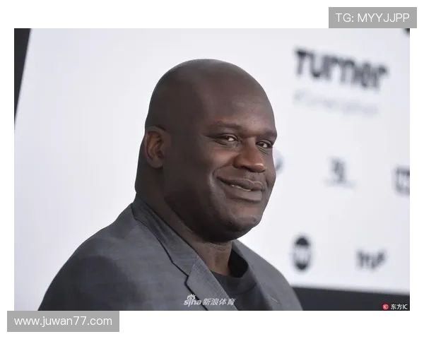 奥尼尔耍宝幽默表演 周五下班后与朋友们一起K歌放松心情